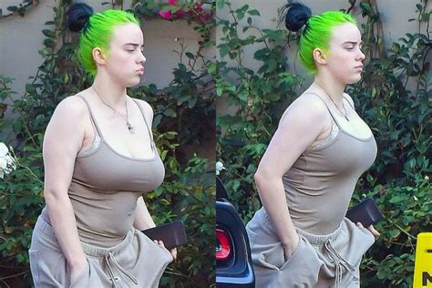 billie eilish boob bounce|Billie Eilish Boob Bounce Video Compilation 